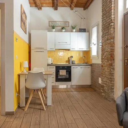 Nel Cuore Di Apartamento Ferrara