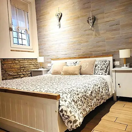 アパート Nel Cuore Di フェラーラ