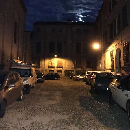 Nel Cuore Di Apartment Ferrara