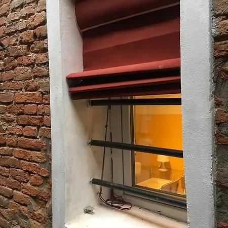 Apartamento Nel Cuore Di Ferrara