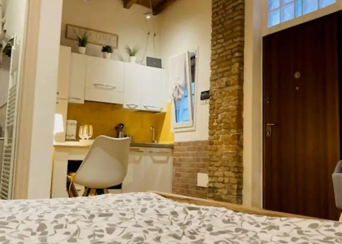 Nel Cuore Di Apartament Ferrara